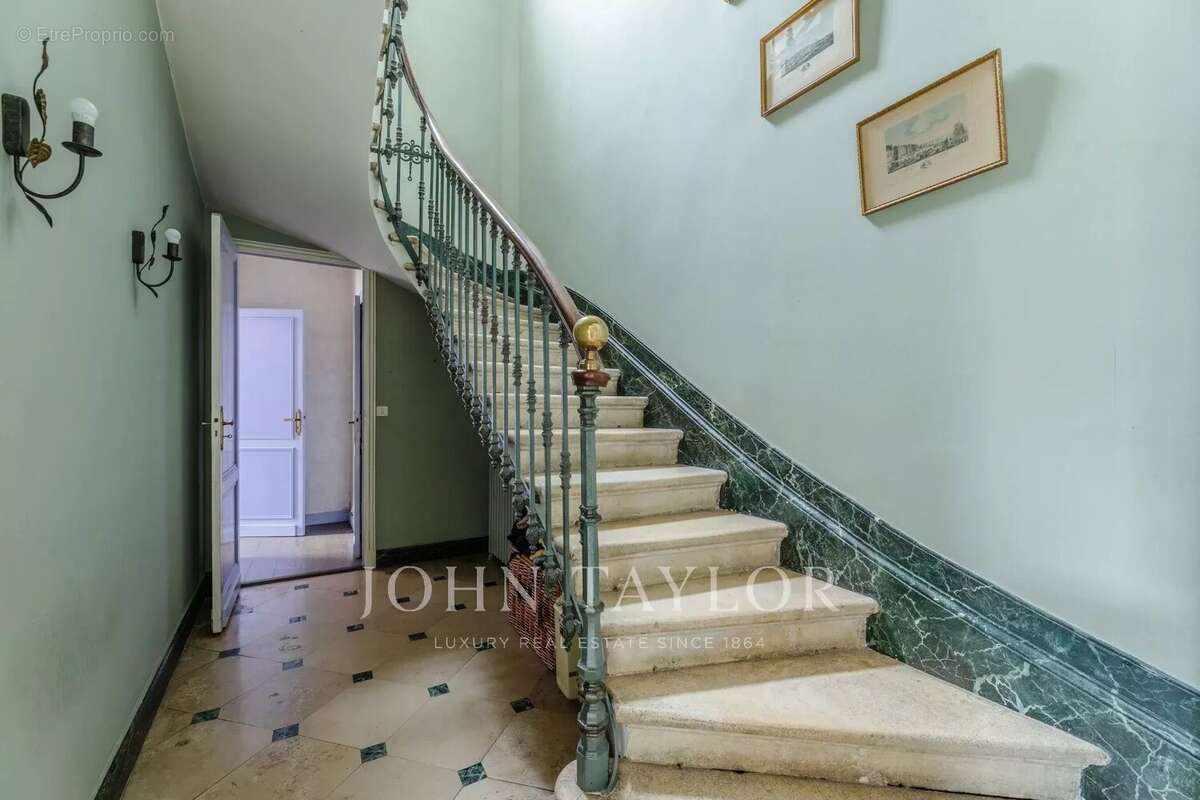 Maison à LE BOUSCAT