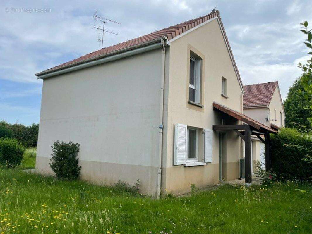 Maison à BEUZEVILLE