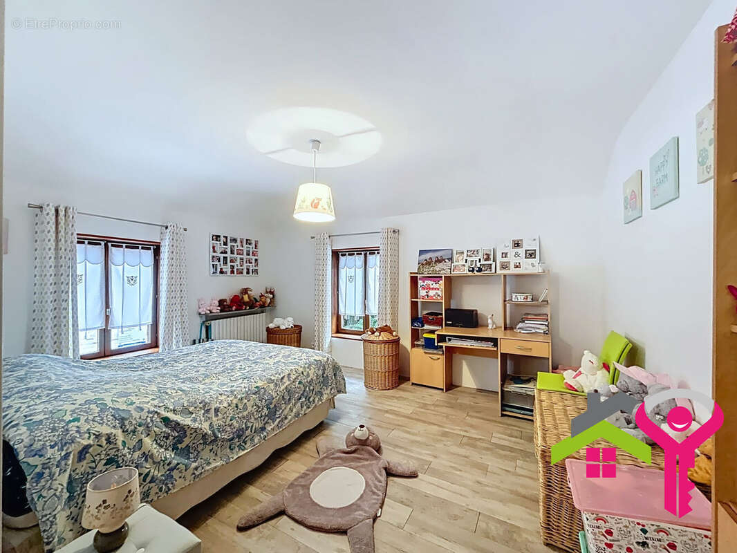 Maison à VALENCIENNES