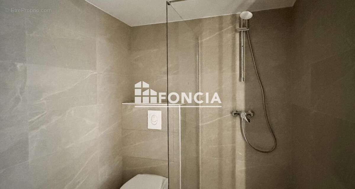 Appartement à ROQUEBRUNE-CAP-MARTIN