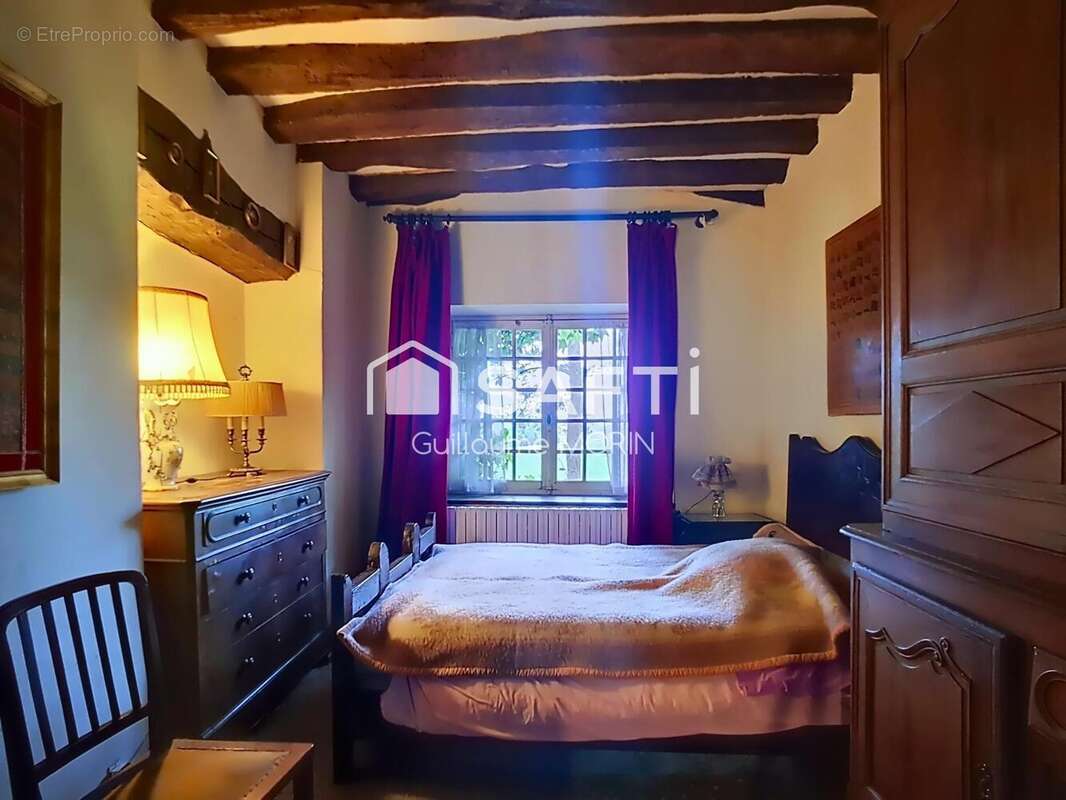 Maison 350 m² à Romeny-Sur-Marne  - photo 4