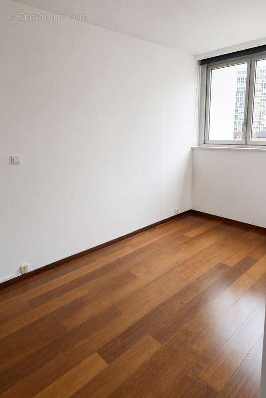 Roubaix – Appartement loué de 99 m² – 4 chambres avec balcon - photo 8