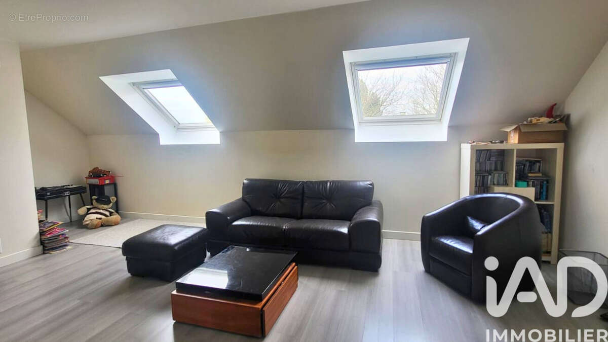 Photo 9 - Maison à BUSSY-SAINT-GEORGES