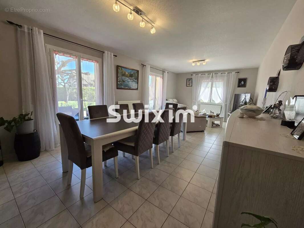 Maison à SAINT-MARTIN-EN-BRESSE