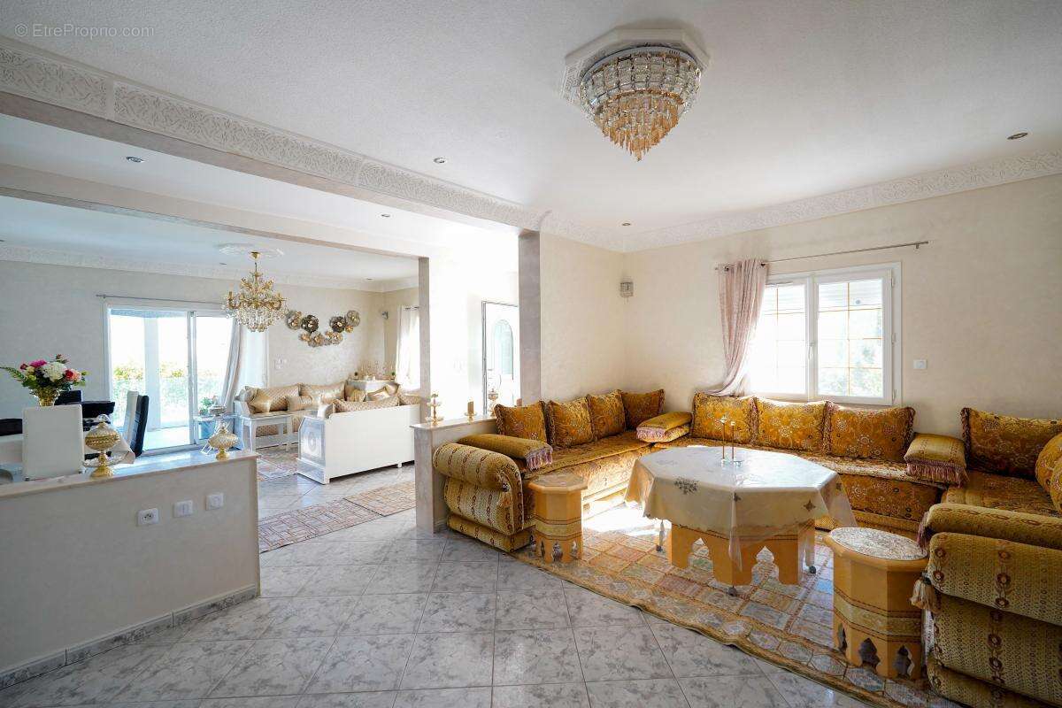 Maison à RAMONVILLE-SAINT-AGNE