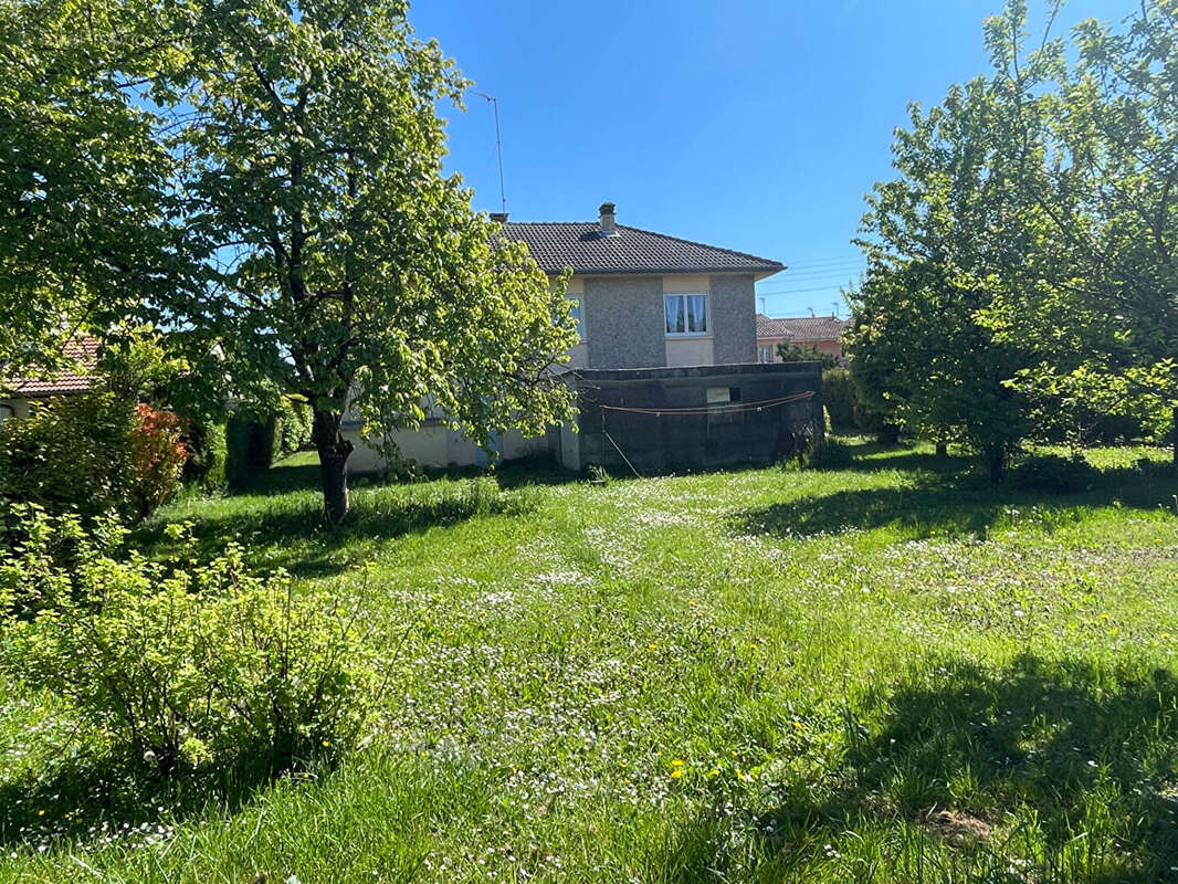 Maison à REVIGNY-SUR-ORNAIN