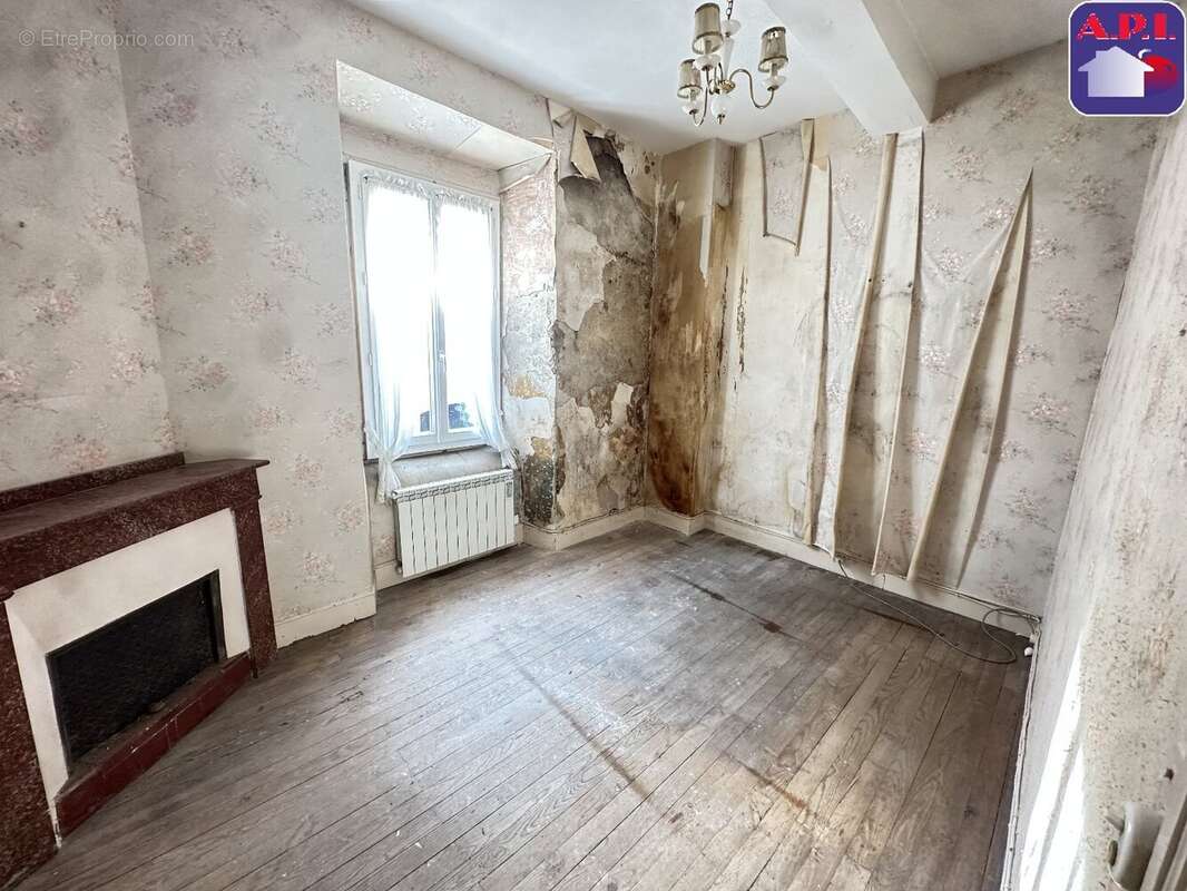 Maison à LA BASTIDE-DE-SEROU