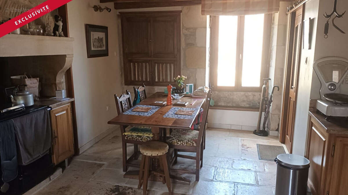 Maison à COUHE
