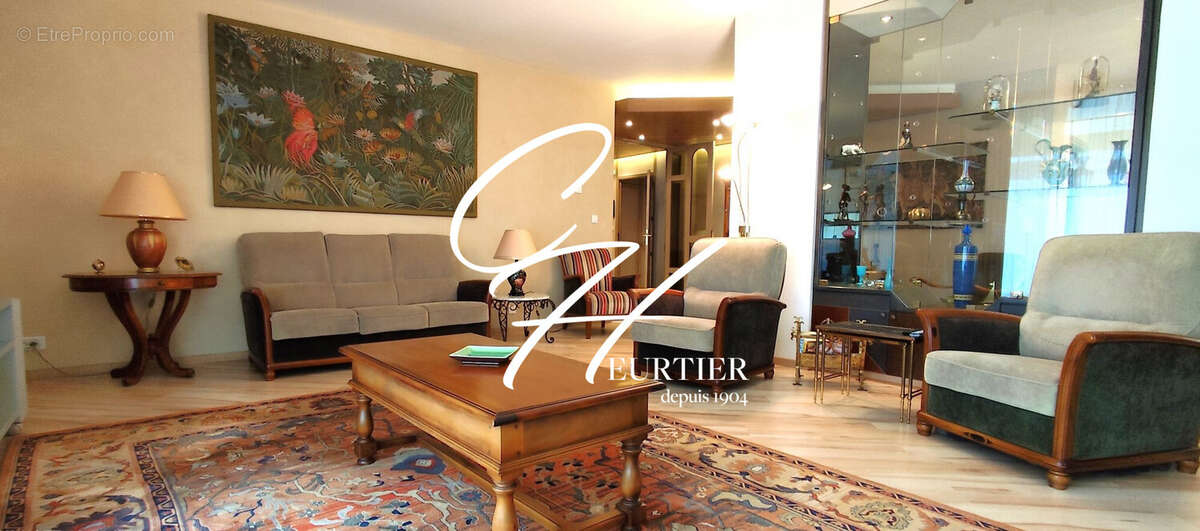 Appartement à MEYLAN