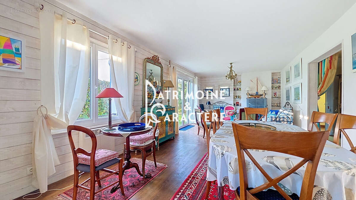 Maison à SAINT-PHILIBERT