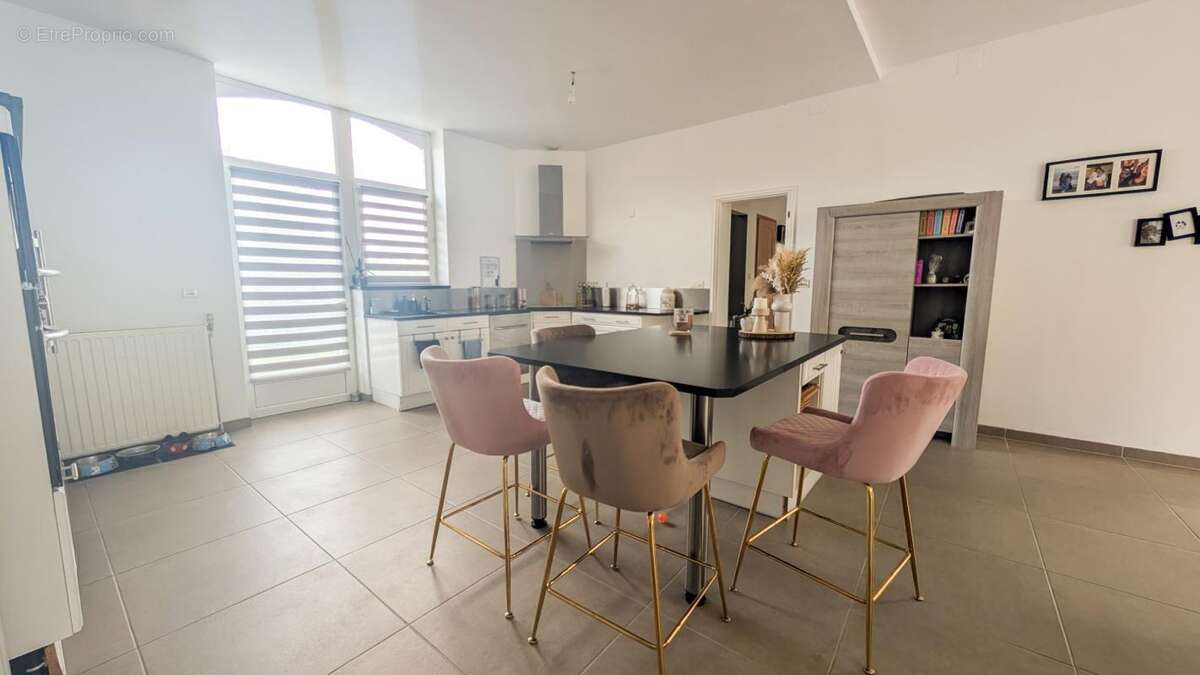 Maison à GOUZEAUCOURT