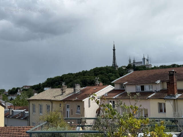 Appartement à LYON-1E
