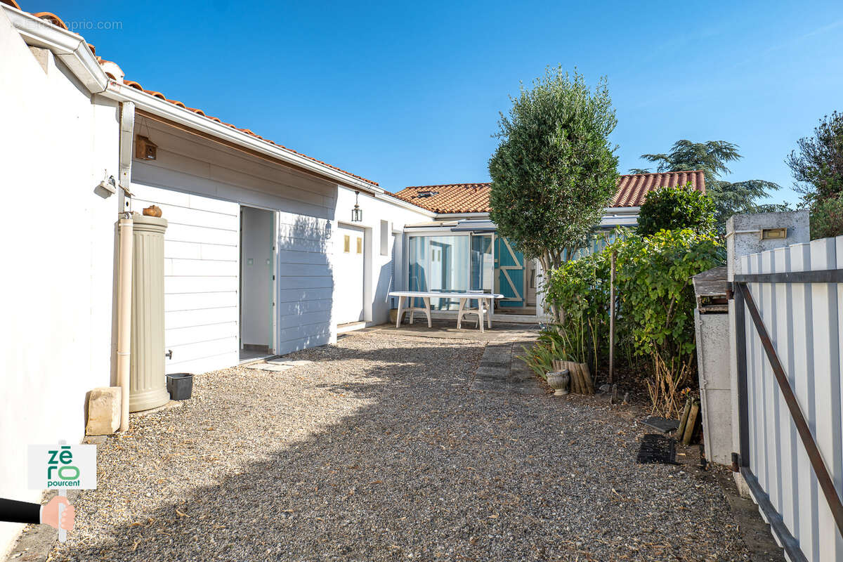 Maison à SAINT-MICHEL-EN-L'HERM