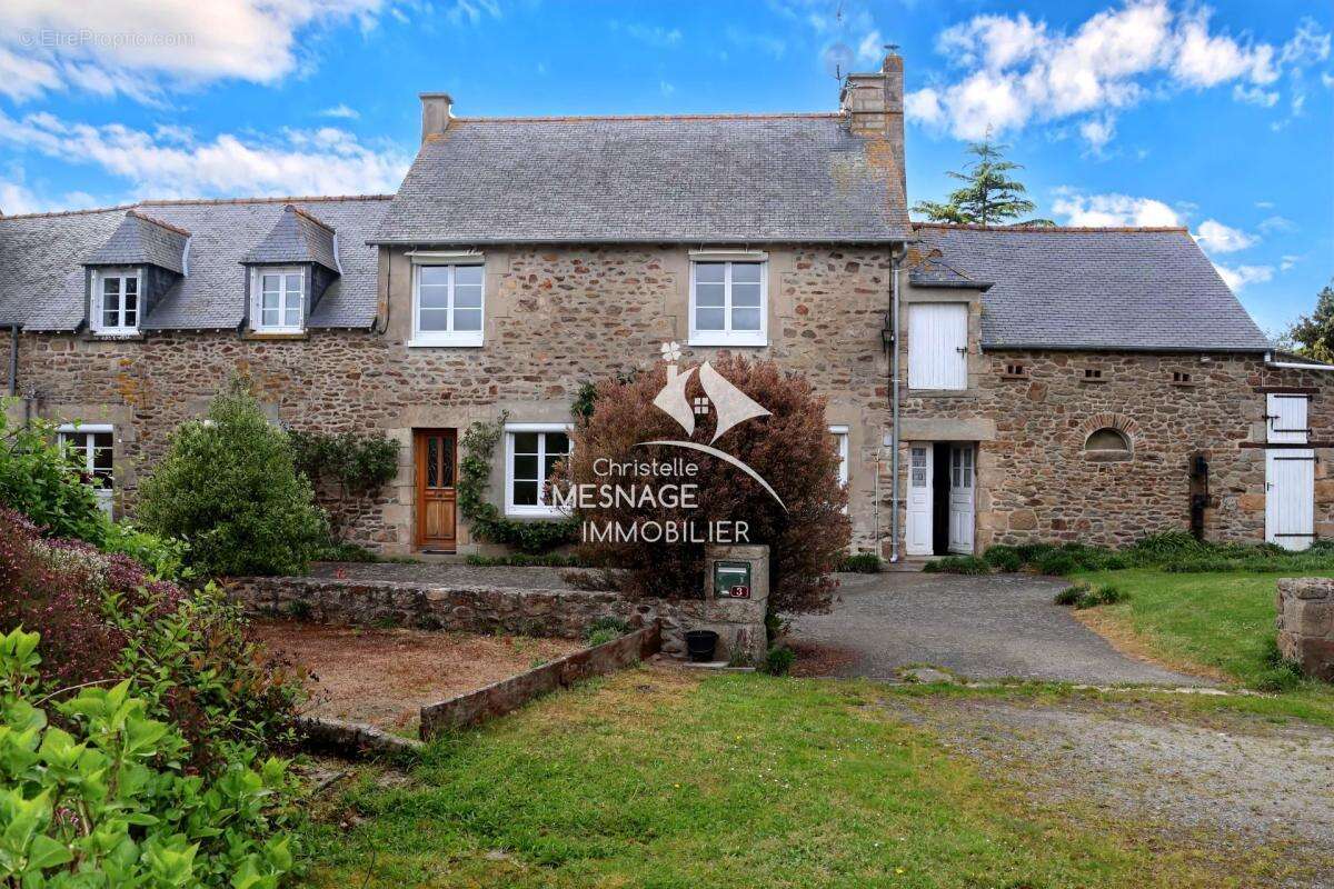 Maison à PLOREC-SUR-ARGUENON