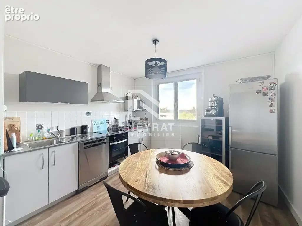 Autun - appartement type 2 avec ascenceur ! - photo 9