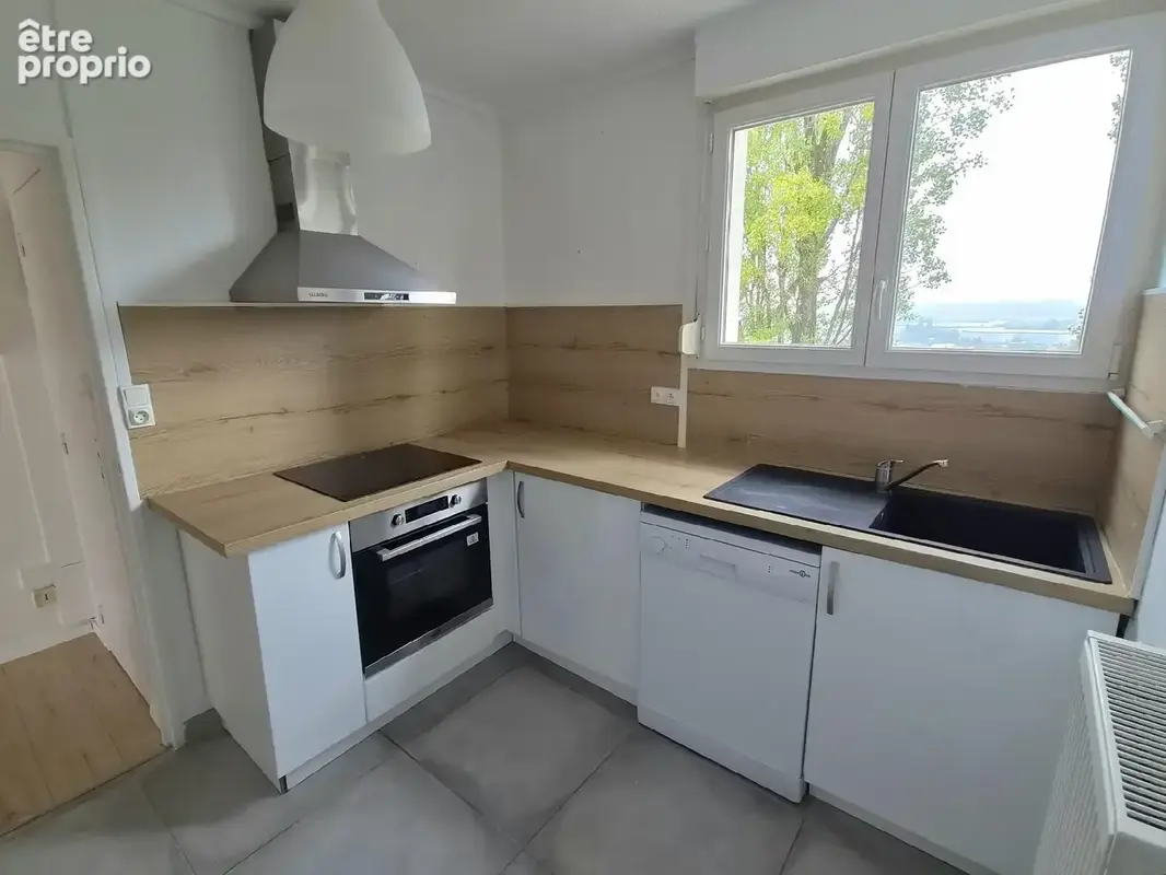 Appartement 4 pièces 78 m² à vendre à Sarreguemines (57200) - photo 2