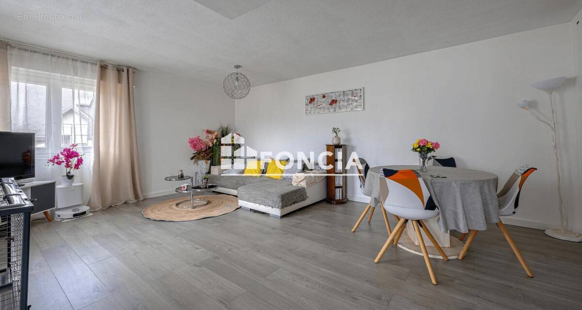Appartement à LA MOTTE-SERVOLEX