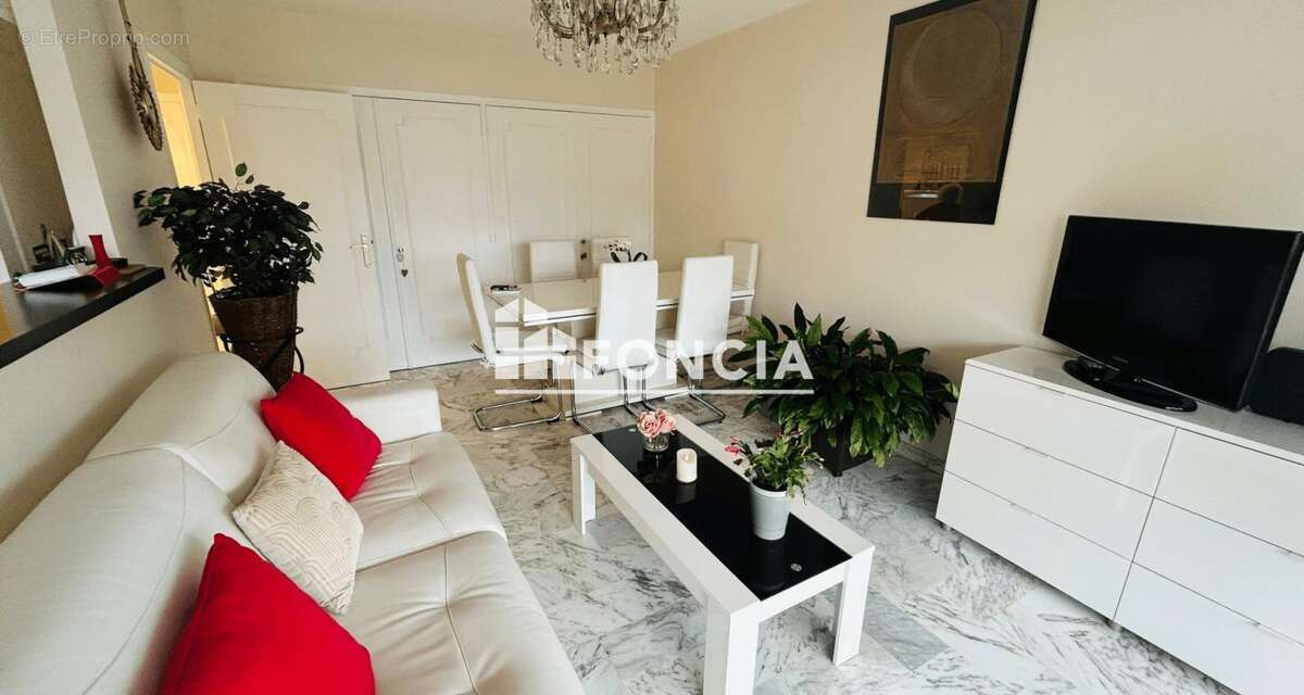 Cannes lacour 2p cave park ss vendu loue - photo 10