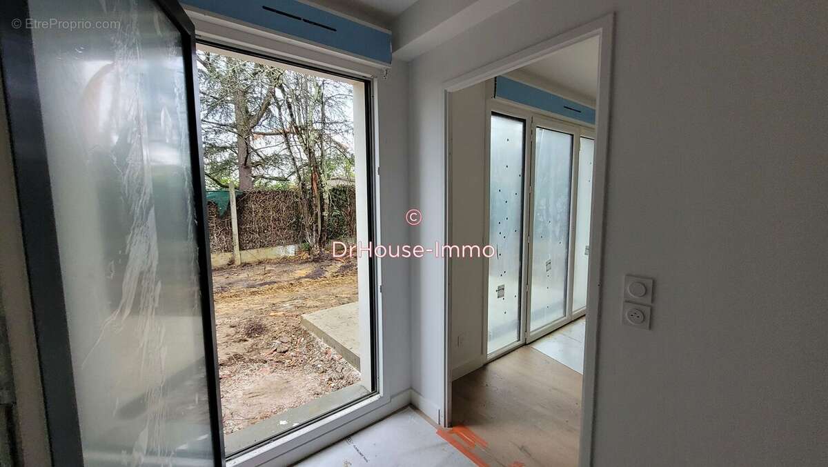 Maison à VILLENAVE-D'ORNON