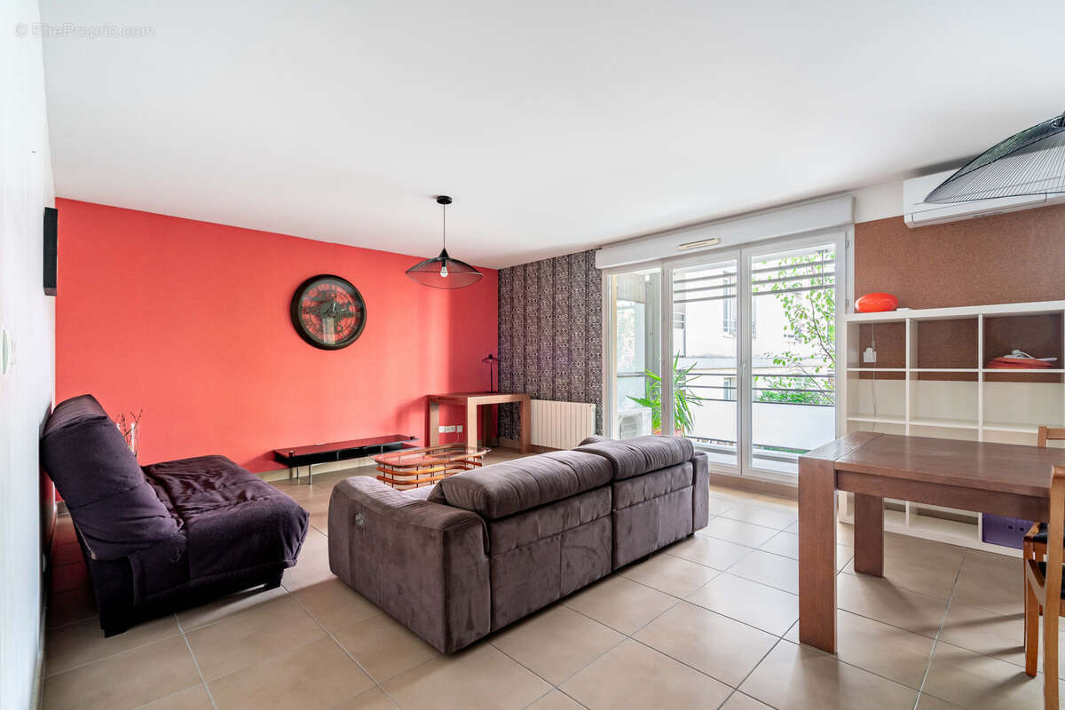 Appartement à TASSIN-LA-DEMI-LUNE