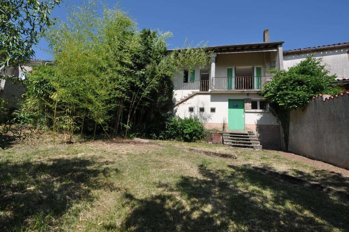 Maison à VILLEFRANCHE-D'ALBIGEOIS