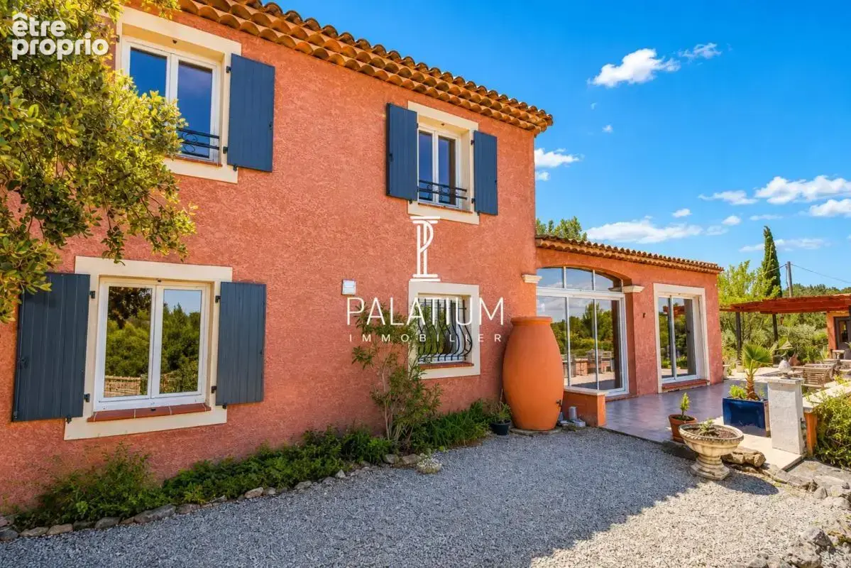 Maison à SAINT-JULIEN
