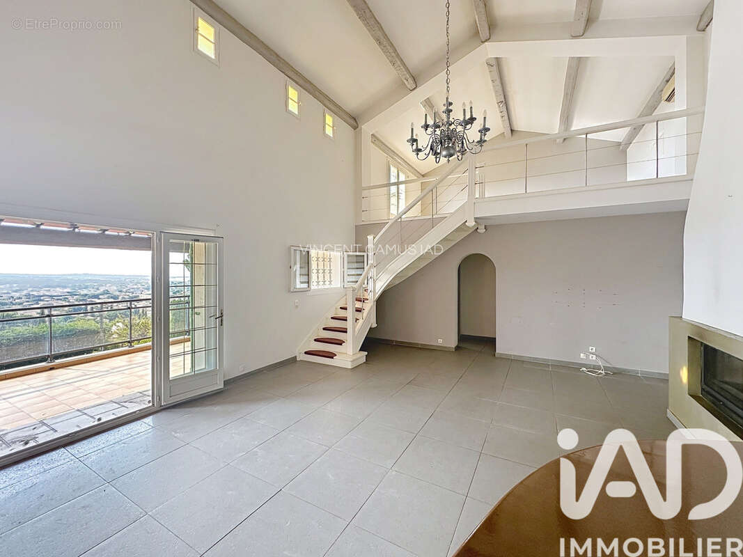 Photo 3 - Maison à SIX-FOURS-LES-PLAGES