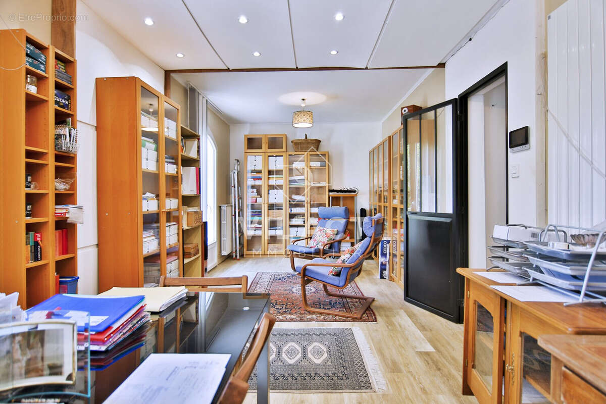 Maison 217 m² à Parempuyre  - photo 9