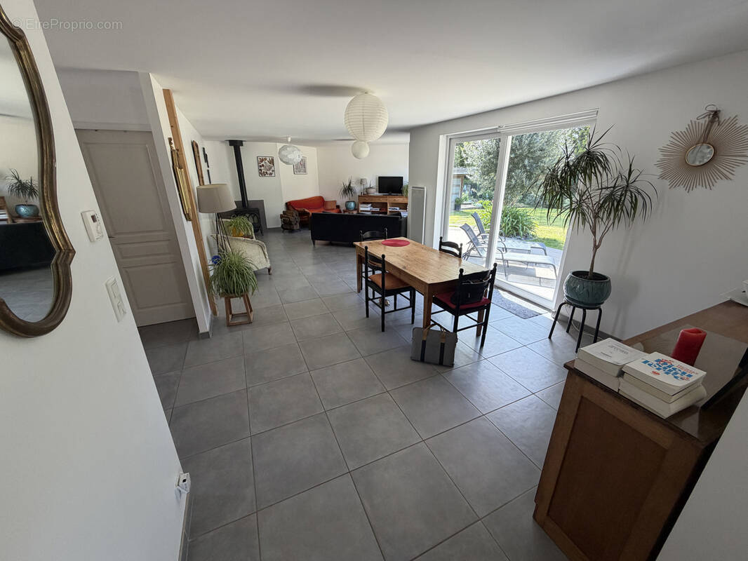 Maison à PLOUIGNEAU
