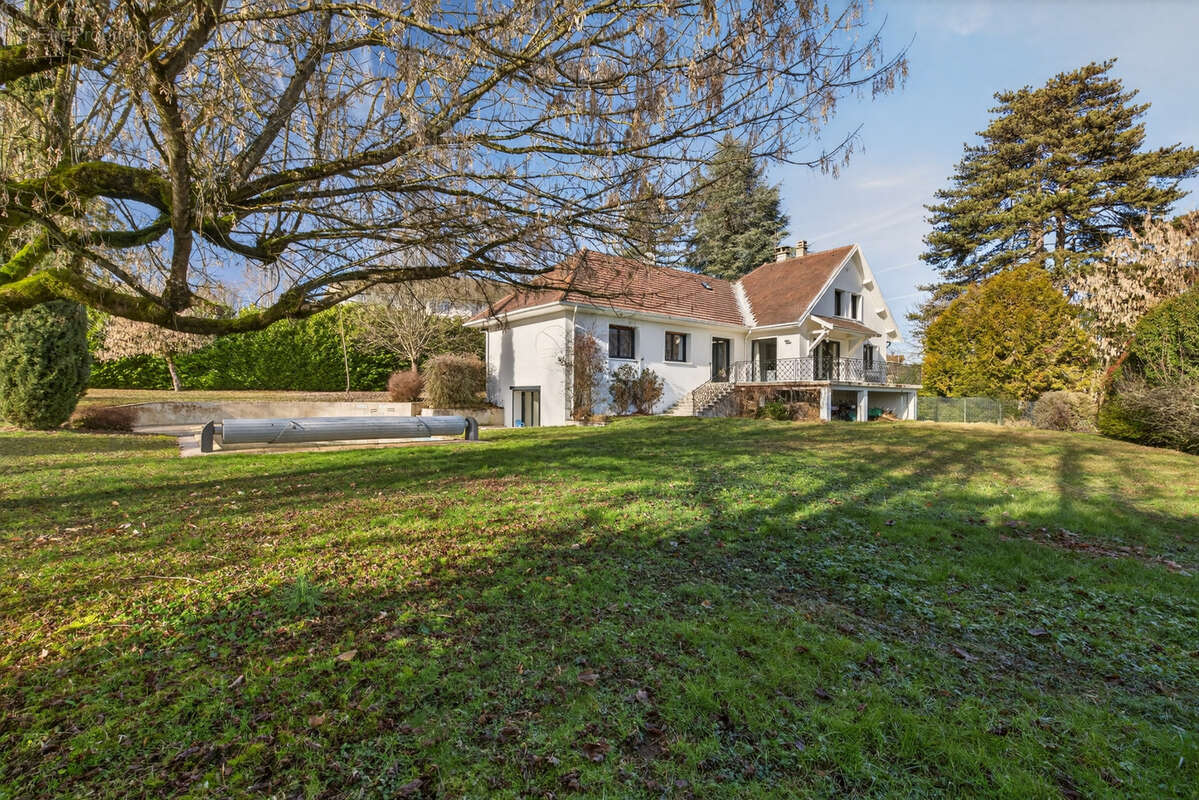 Belley - Maison familiale - Piscine - Joli parc - photo 21