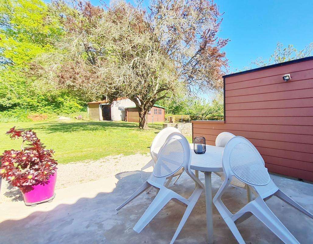 Maison à LE LANDREAU