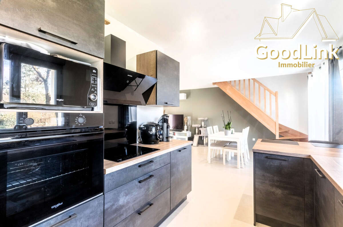 Maison 95 m² à Maisse  - photo 8