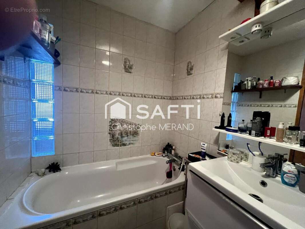 Photo 9 - Maison à DANGE-SAINT-ROMAIN