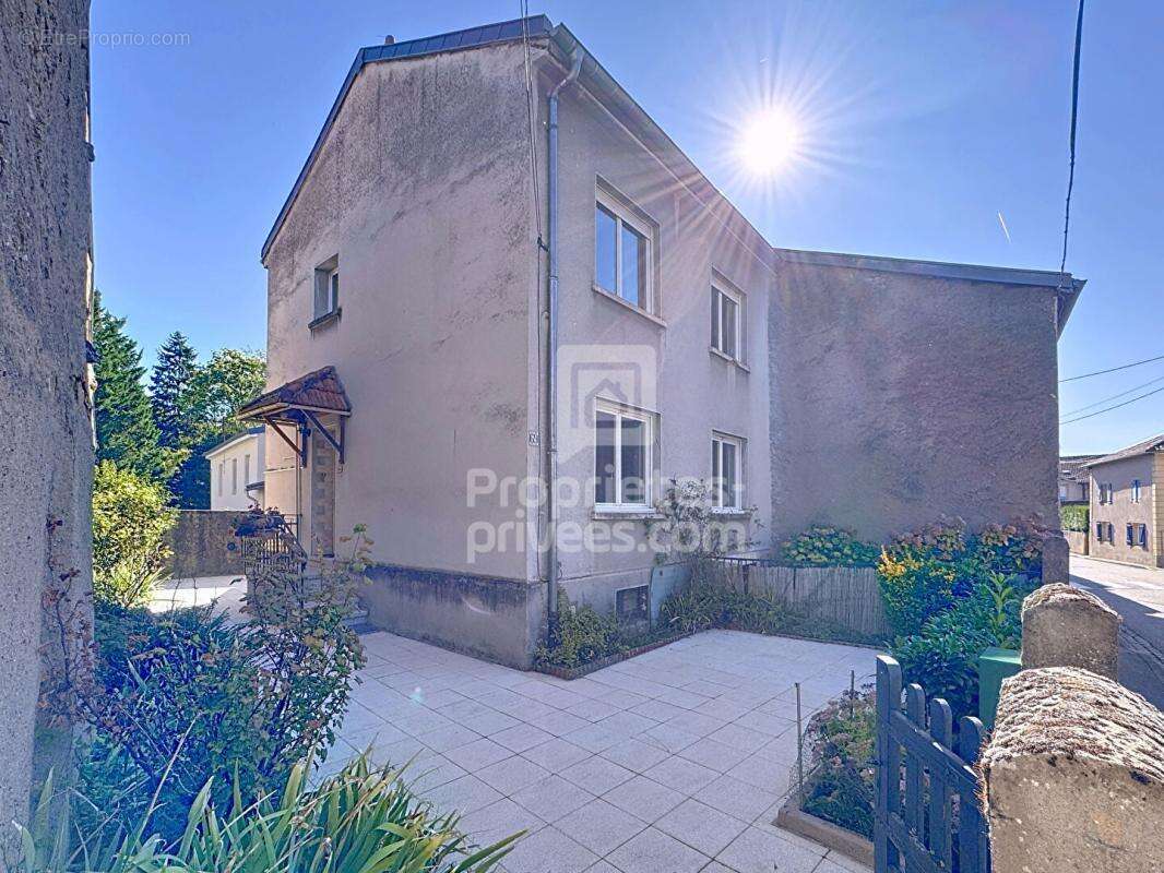 Maison à CHATEL-SAINT-GERMAIN