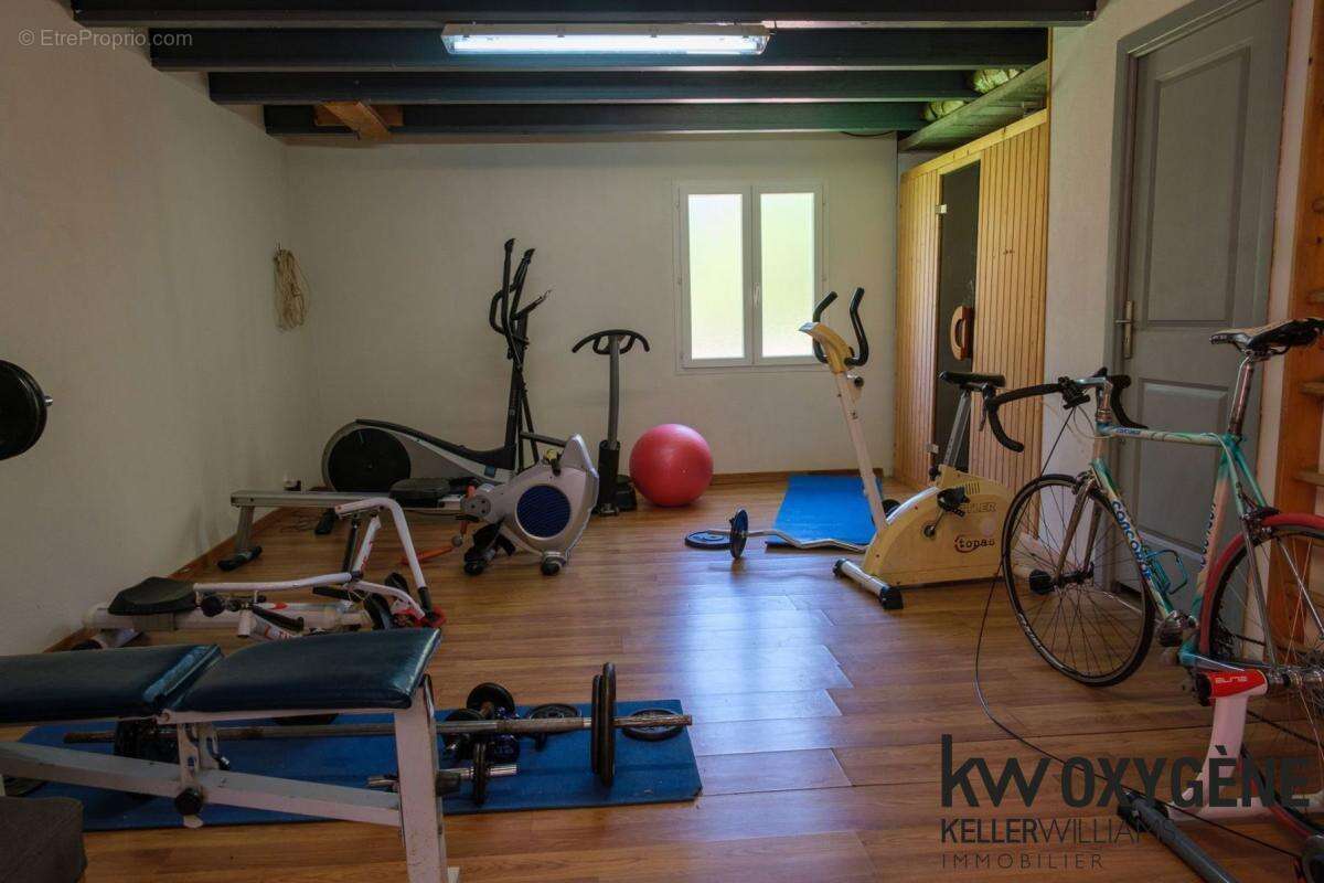 Maison à SAINT-CYPRIEN