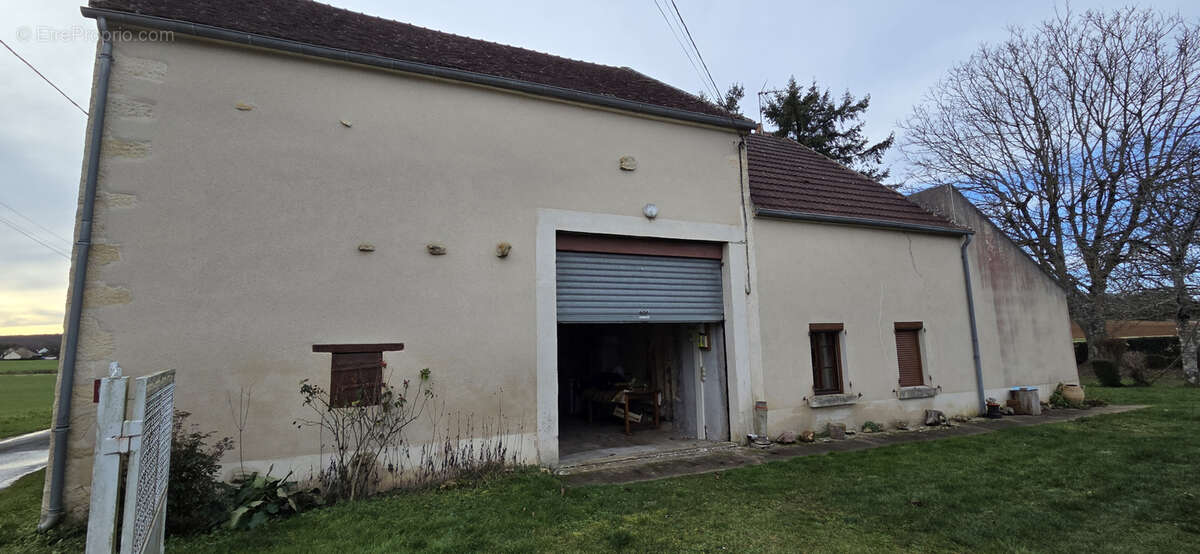 Maison à OUDAN