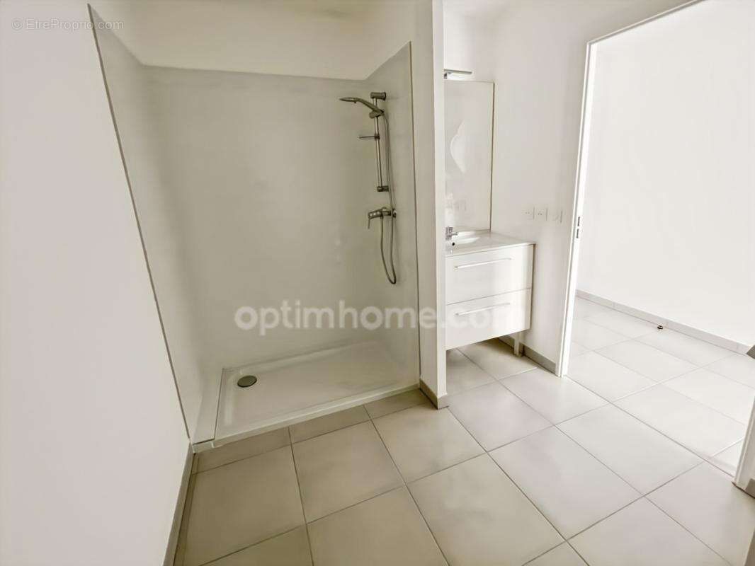 Appartement à vendre 2 pièces NICE (06) - photo 3