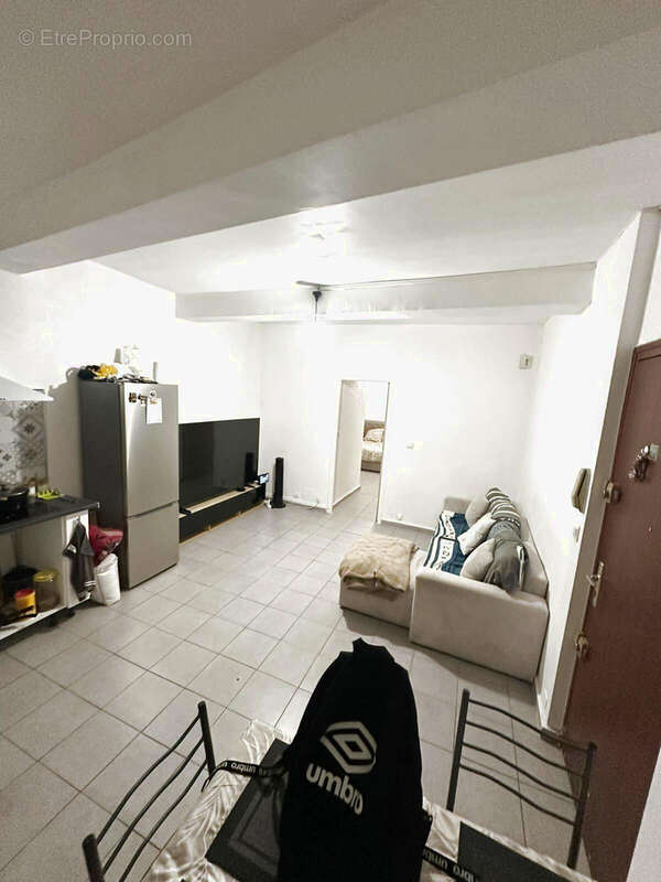 Appartement à MAUGUIO