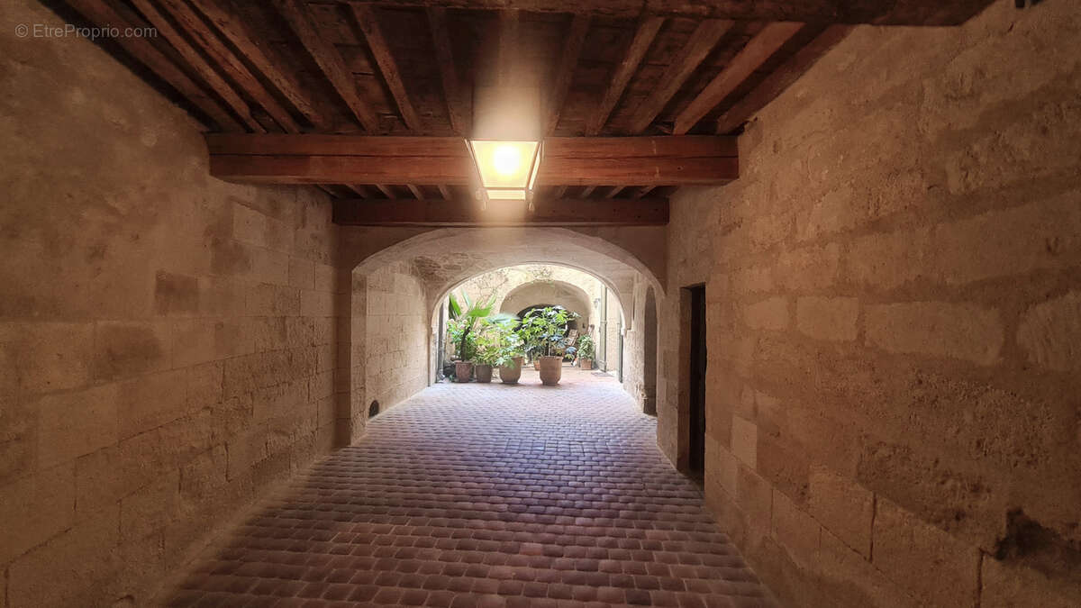 Appartement à UZES