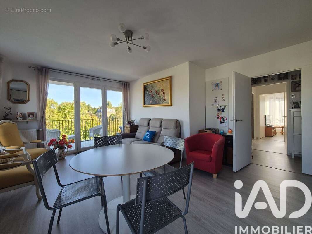 Photo 2 - Appartement à LAGNY-SUR-MARNE