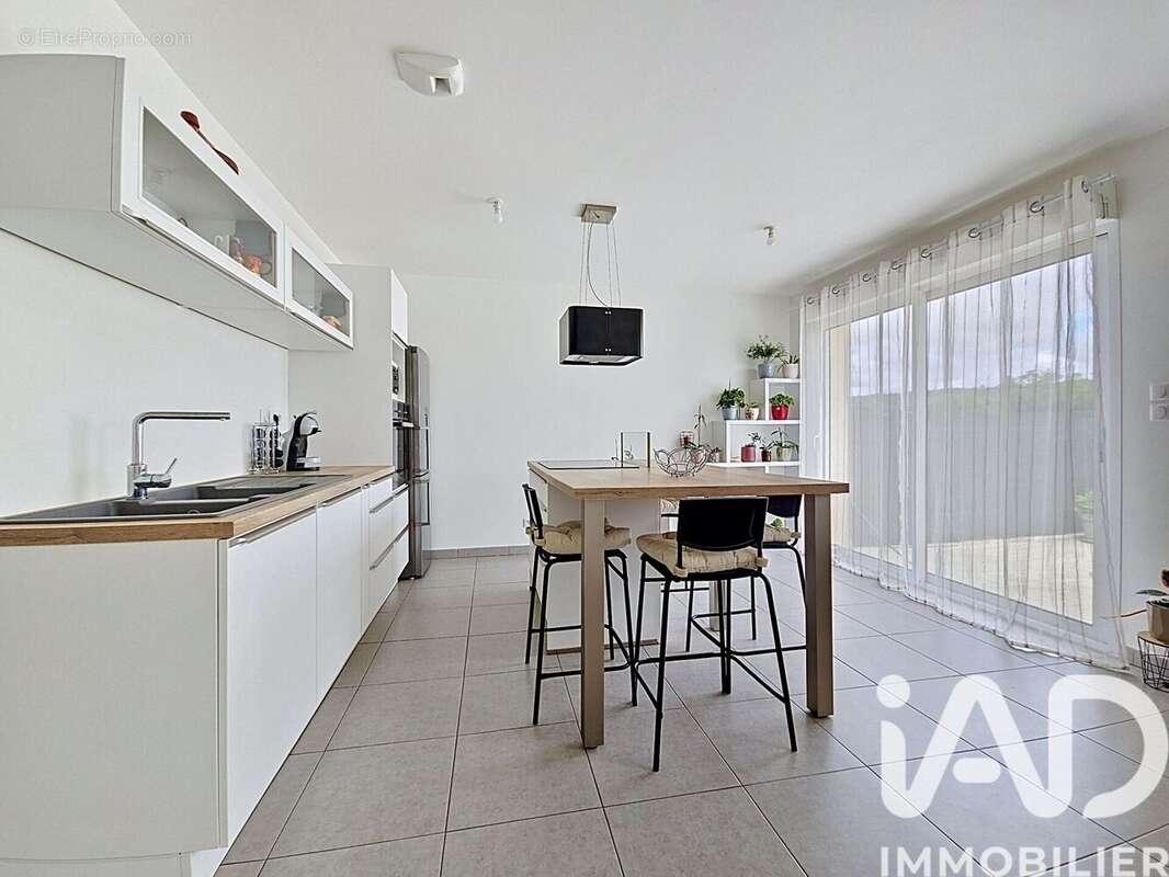 Maison 62 m² à Bouville  - photo 3