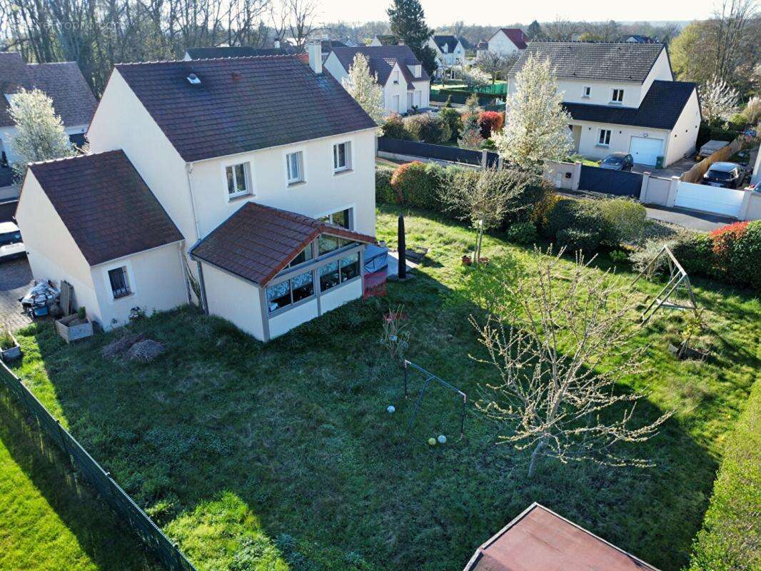 Maison à SAINT-VRAIN