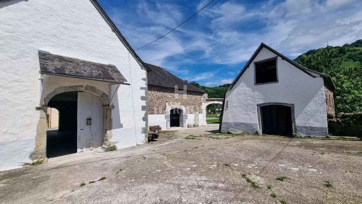 Maison à LANNE-EN-BARETOUS