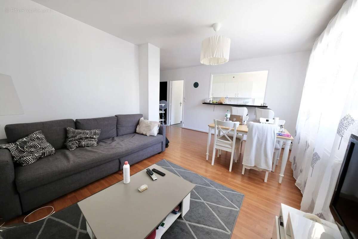 Appartement à OULLINS