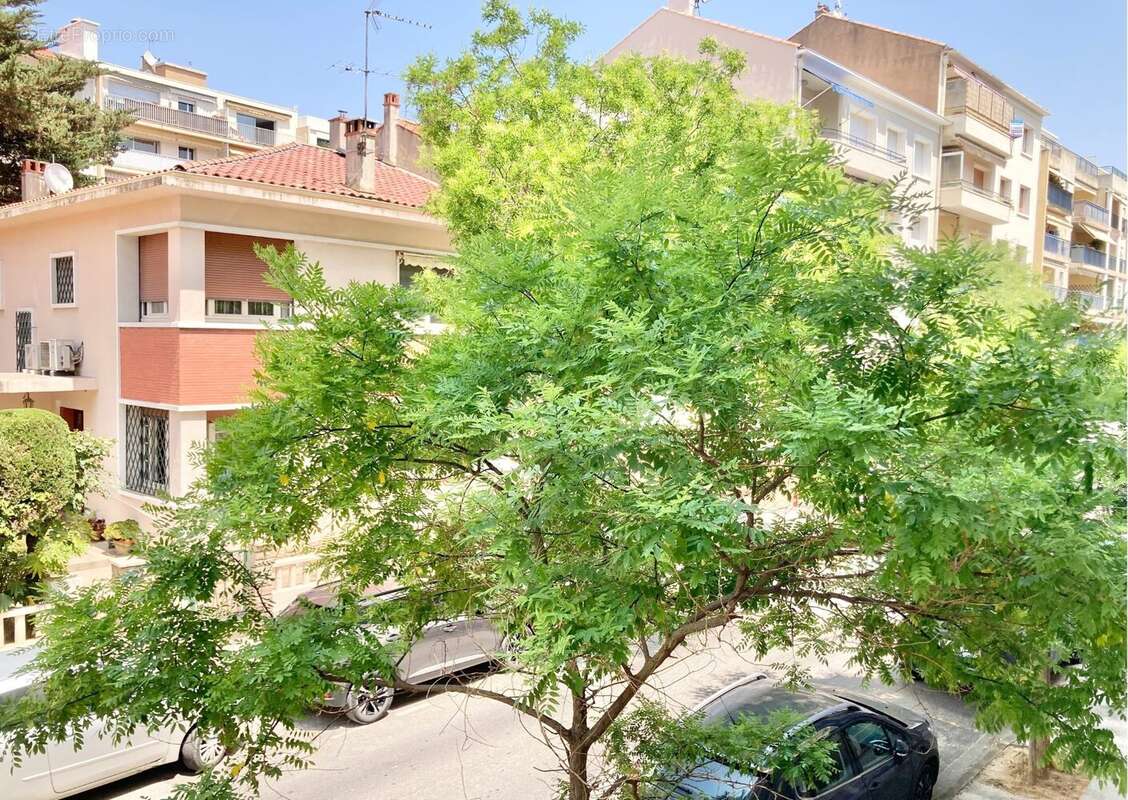 Appartement à HYERES