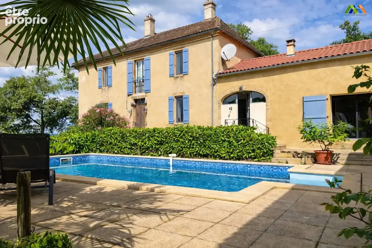 Piscine chlore et chauffee - Maison à BETOUS