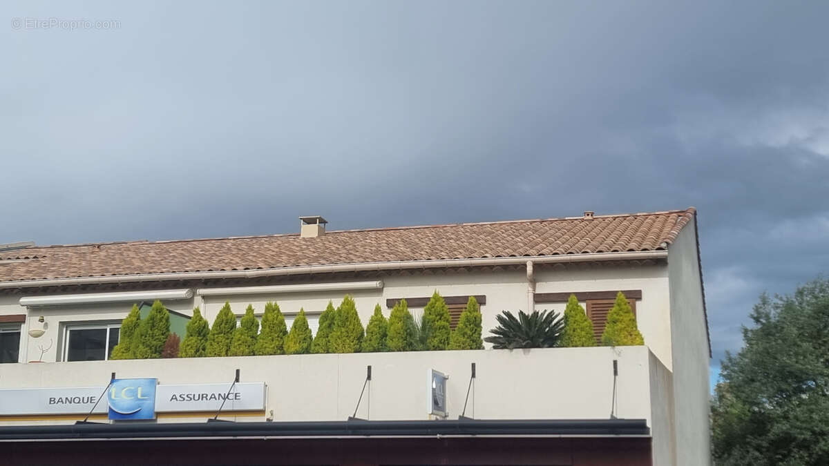 Appartement à SOLLIES-PONT