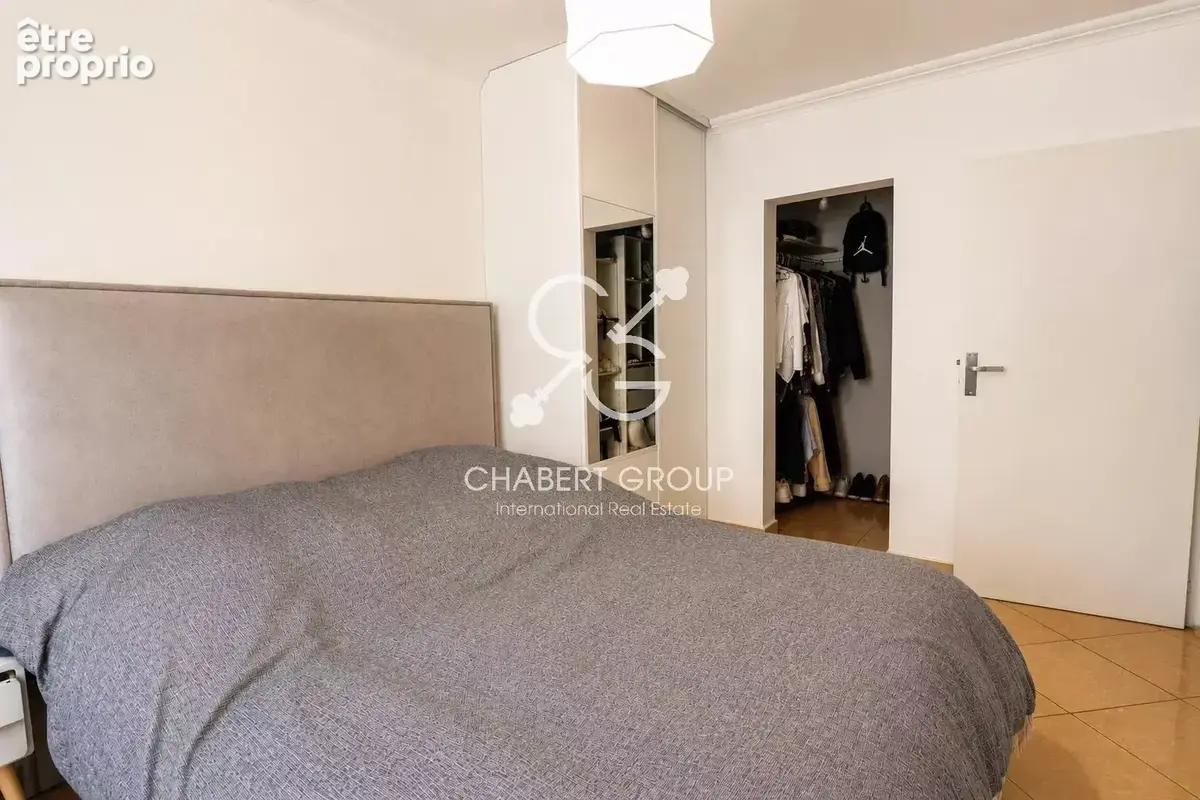 Exclusivité - villefranche-sur-mer – port de la darse - appartement – 4 pièces – 82 m² – terrasse – parking – cave - photo 5