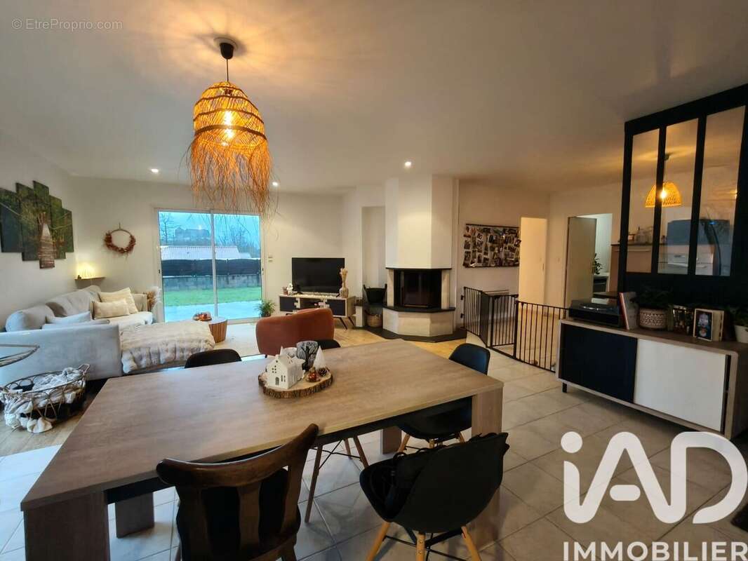 Photo 2 - Maison à MORMAISON