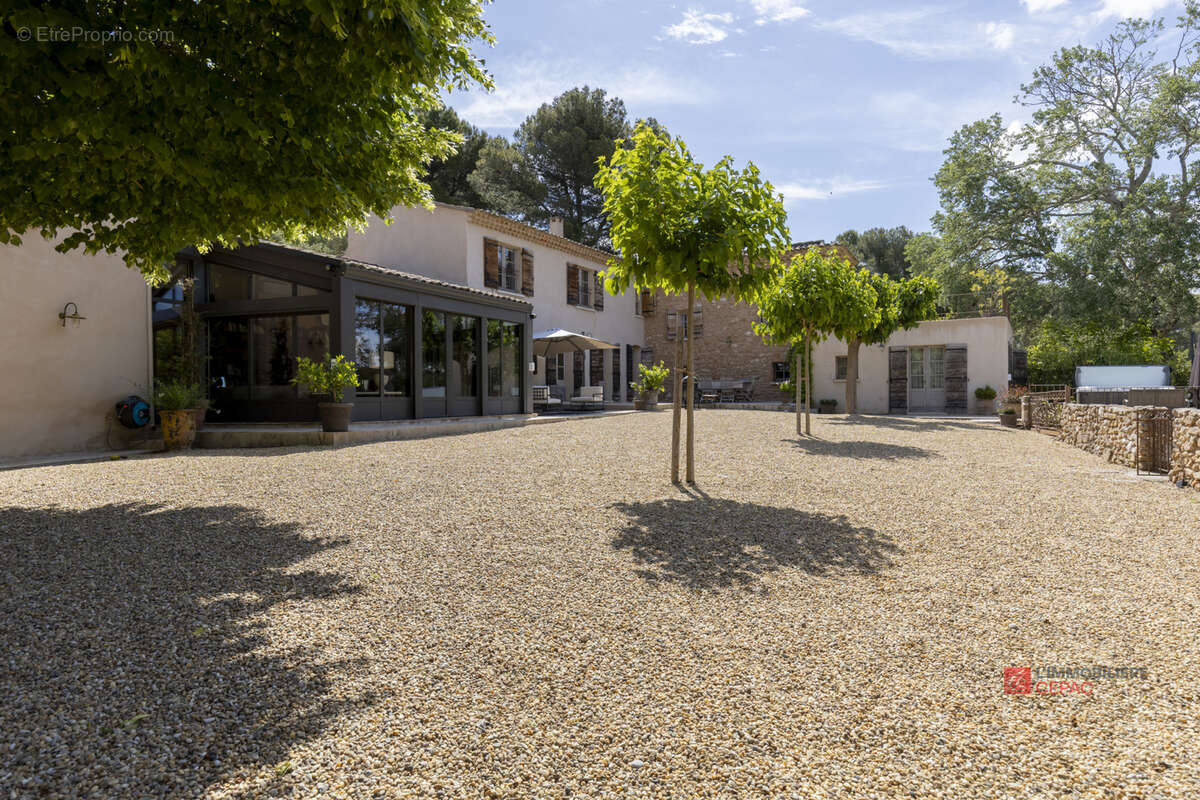 Maison à AIX-EN-PROVENCE